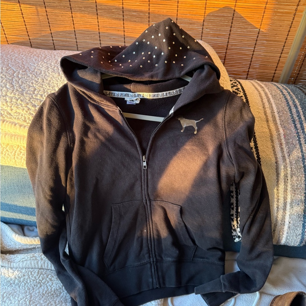 Victoria's Secret woman's  Hoodie - Black with Multicolor LOVE PINK - Picture 2 of 4